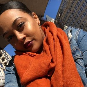 Meet your Posher, Brittani